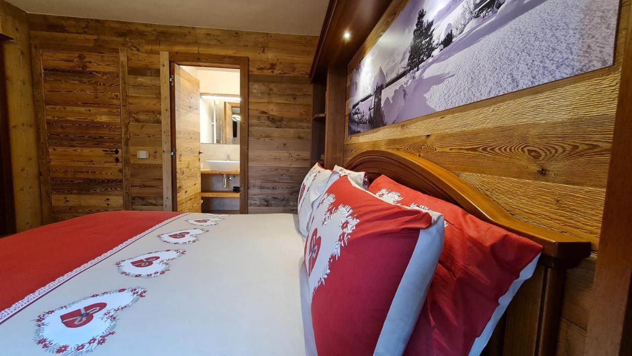 Casa Margherita Chambres D'Hotes & Spa Challand-Saint-Anselme Extérieur photo