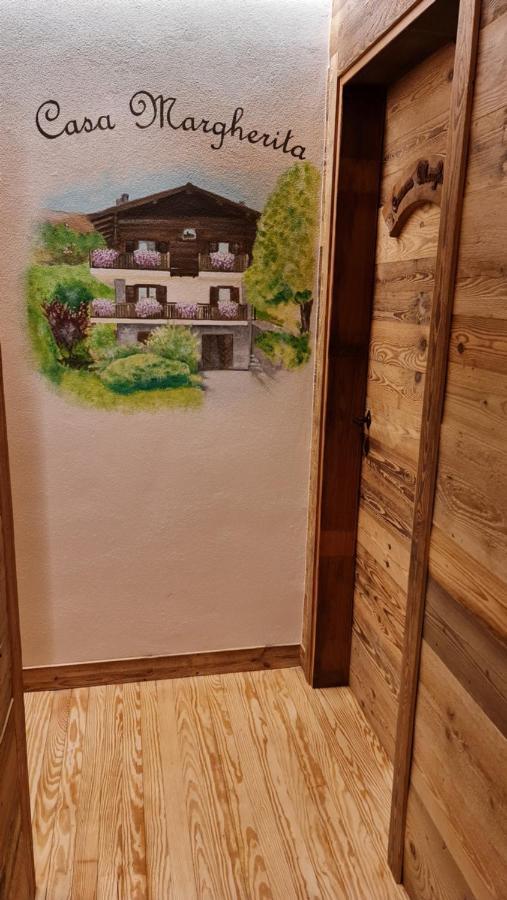 Casa Margherita Chambres D'Hotes & Spa Challand-Saint-Anselme Extérieur photo